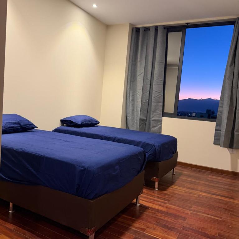 Aura 13 Sky Home - Three-Bedroom Apartment with View - 1