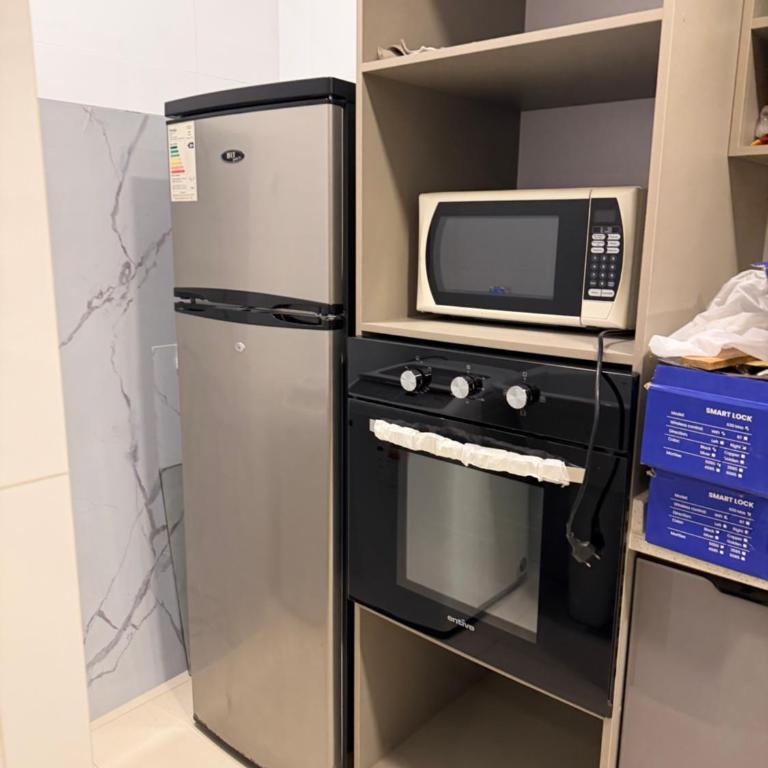 Aura 13 Sky Home - Three-Bedroom Apartment with View - 9