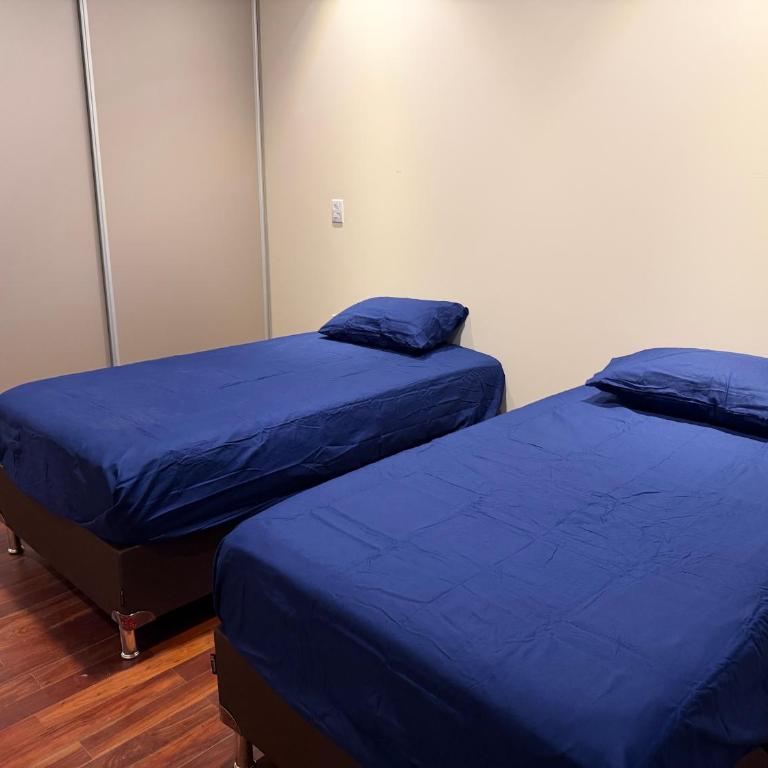 Aura 13 Sky Home - Three-Bedroom Apartment with View - 11