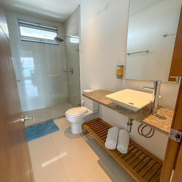 Apartamento completo en piso 26 frente al mar - Apartamento de 2 dormitorios - 63