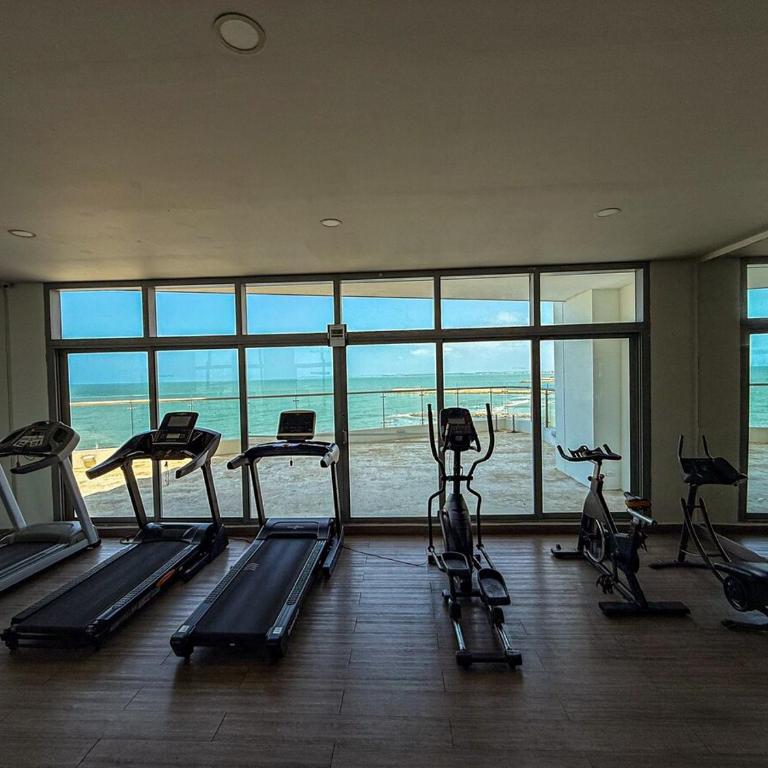 Apartamento completo en piso 26 frente al mar - Apartamento de 2 dormitorios - 66