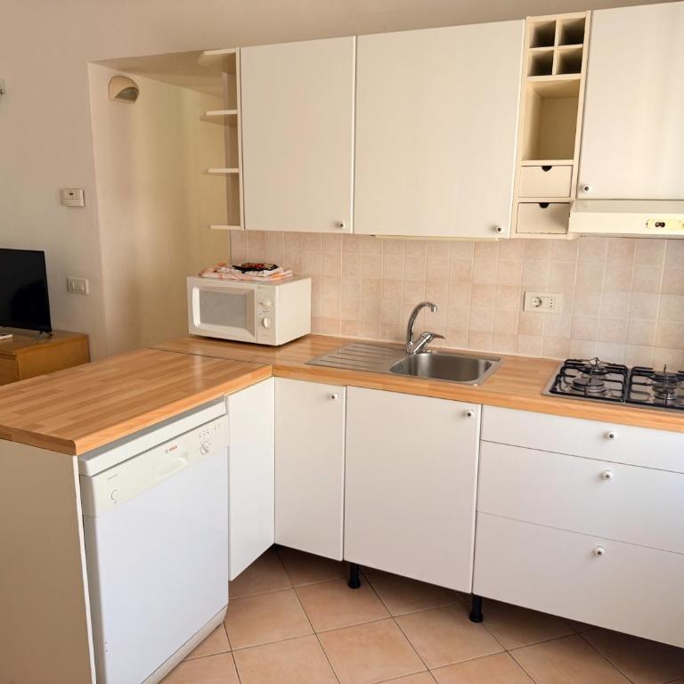 Appartamenti Glicini da Luigi - Appartamento con 2 Camere da Letto - 4