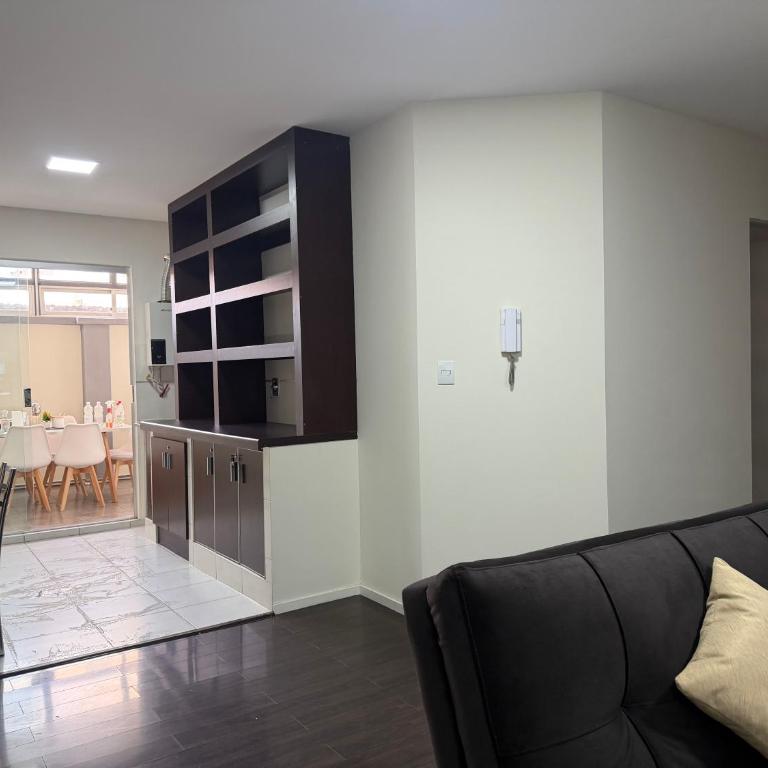 Patio & Confort for 10 - Three-Bedroom Apartment - 3