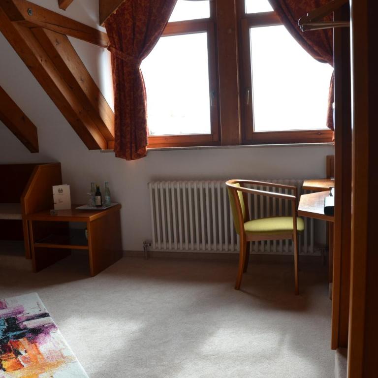 Hotel Garni Reulein - Einzelzimmer mit Seeblick - 7