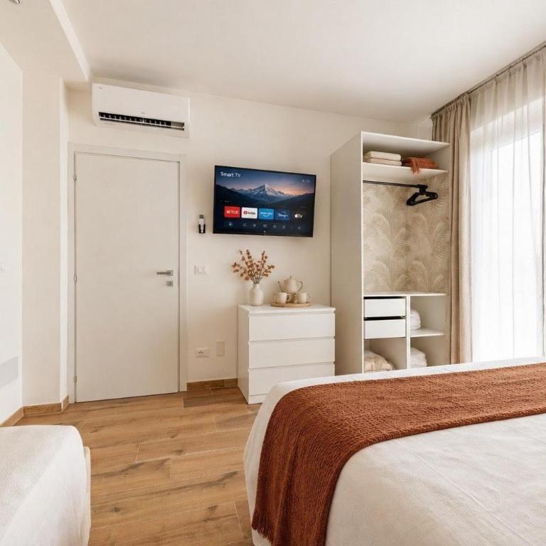 Villa Guerrazzi - 5 Bedrooms, 5 Bathrooms, Private Parking - P r a t u r e c c i Group - Villa - 20