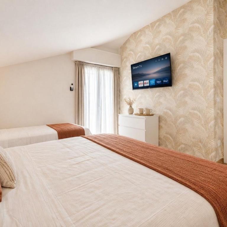 Villa Guerrazzi - 5 Bedrooms, 5 Bathrooms, Private Parking - P r a t u r e c c i Group - Villa - 32