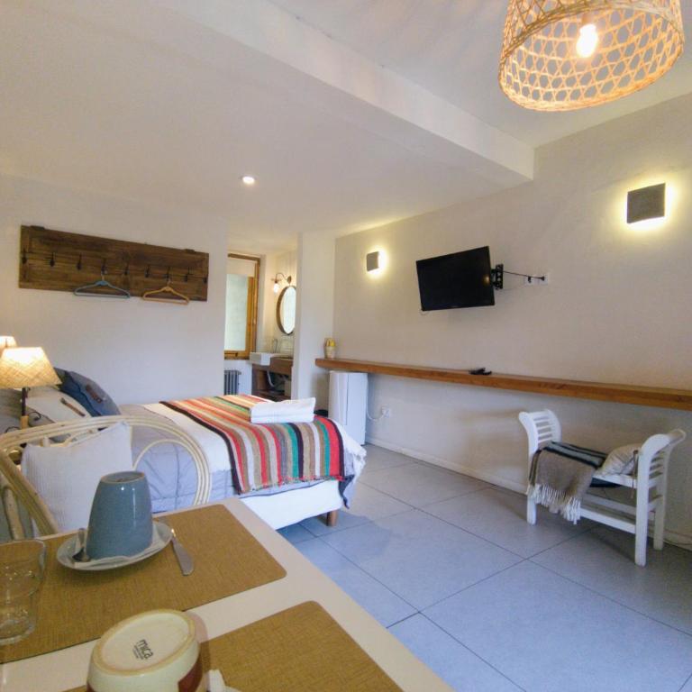 Hostería Bajo Cero - Habitación Doble Deluxe - 19