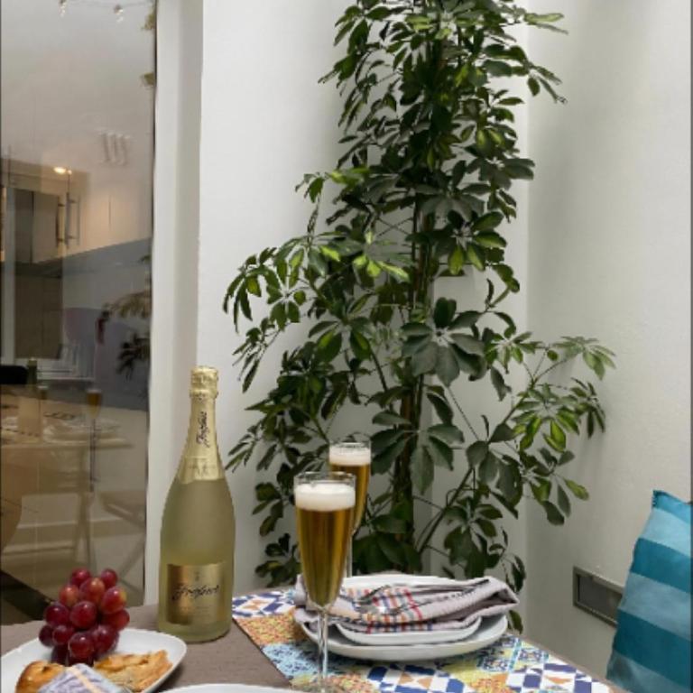 Modern townhouse & jacuzzi SilHouse Nerja - Casa Vacacional de 3 dormitorios - 8