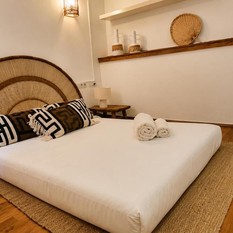Loft Sagrada Familia - Two-Bedroom Apartment - 14
