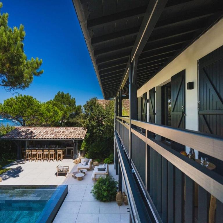 2Rue Villa with Private Pool - Beachfront - Villa avec Piscine Privée - 45