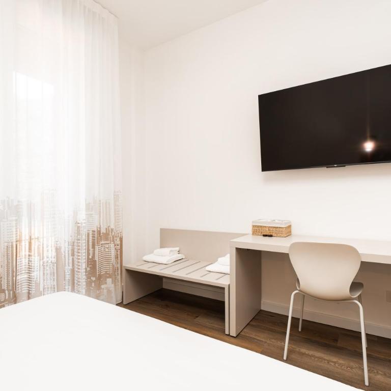 Emilia 81 - Superior Zimmer mit Kingsize-Bett - 10