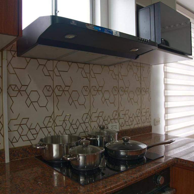Full suite in Bellavista Quito - One-Bedroom Apartment - 12