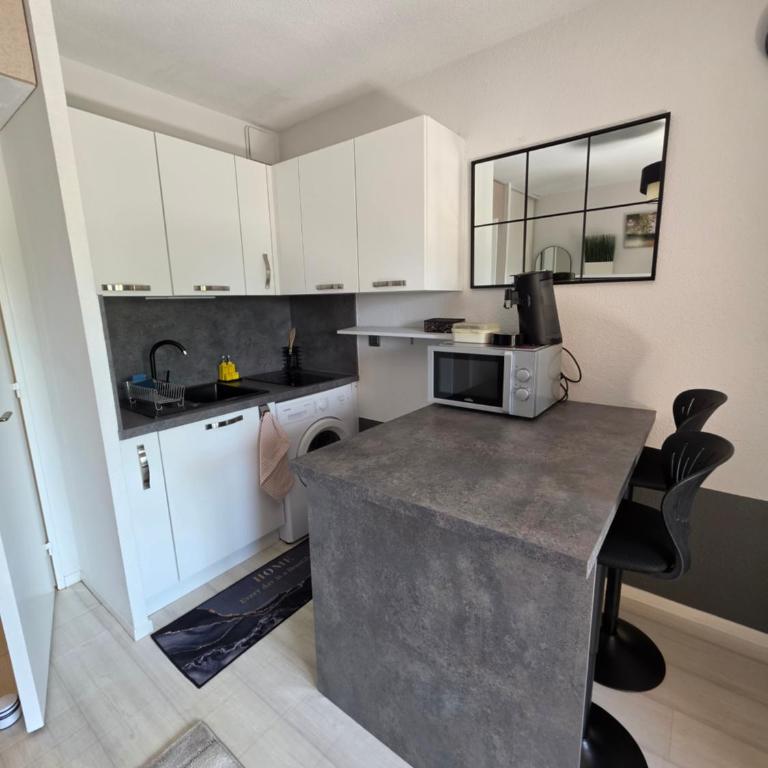 Cozy Studio La Londe Les Maures - Appartement 1 Chambre - 6