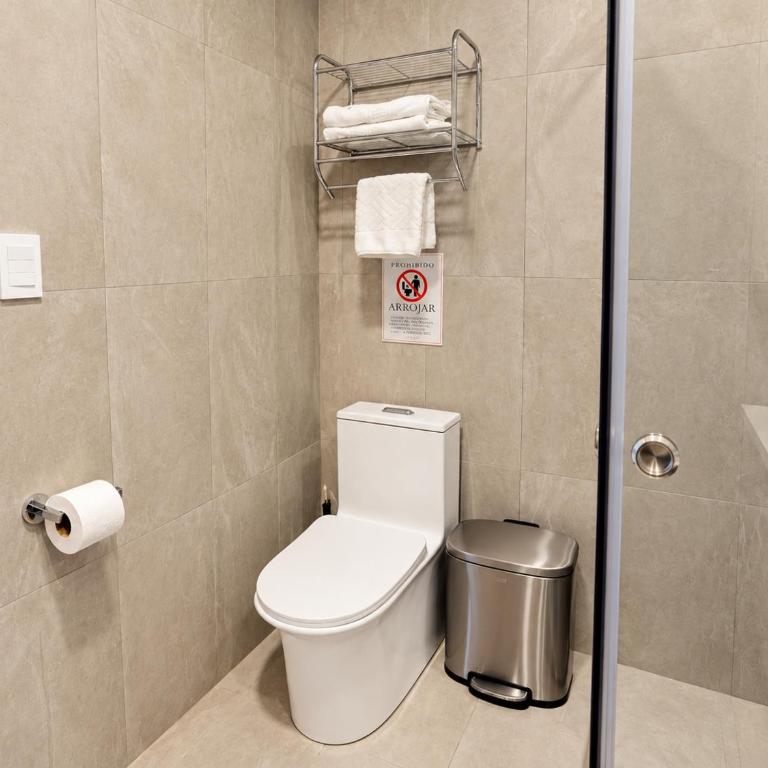 Estay Go Navarra Suite - Deluxe King Suite - 2