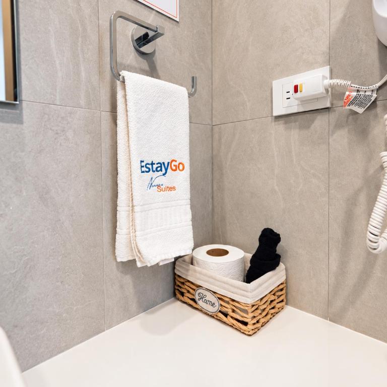 Estay Go Navarra Suite - Deluxe King Suite - 19