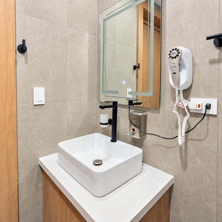 Estay Go Navarra Suite - Deluxe Queen Studio - 1