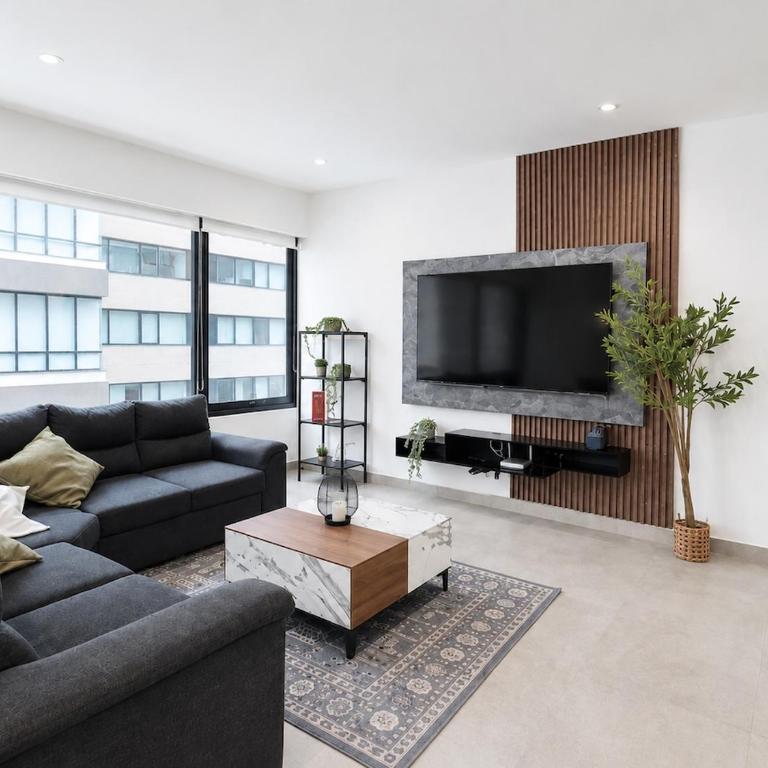 Polanco Luxury Condo w Pool, Jacuzzi, Near Antara - Apartment - 16