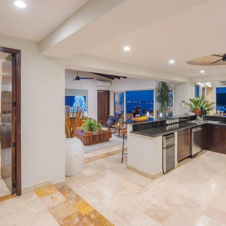 Luxury Penthouse With Private Pool & Terrace - Apartamento - 24