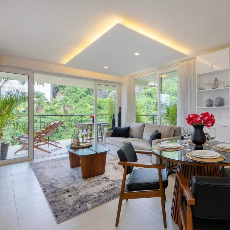 Luxury Condo with Breathtaking Views - Apartment - 3
