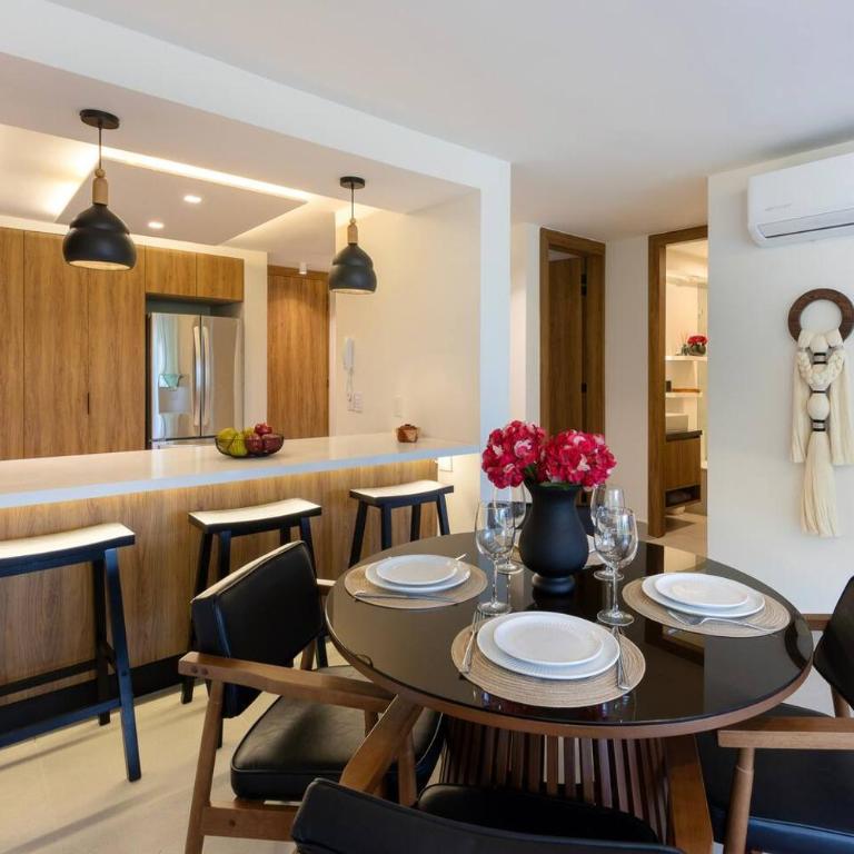 Luxury Condo with Breathtaking Views - Apartment - 15