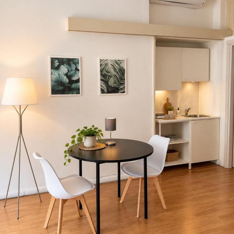 Central Station Apartment - One-Bedroom Apartment - 1