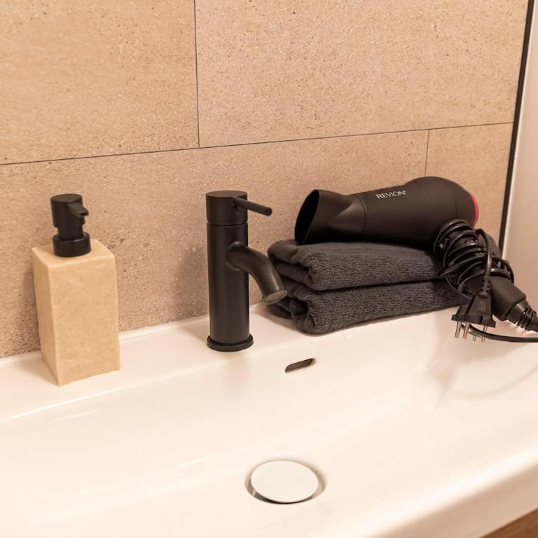 Lascension Ralliement à 30m Billard & Netflix - One-Bedroom Apartment - 25