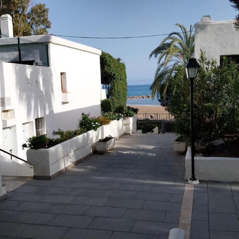 Apartamento con vistas al jardín y al mar - Apartamento de 1 dormitorio - 1