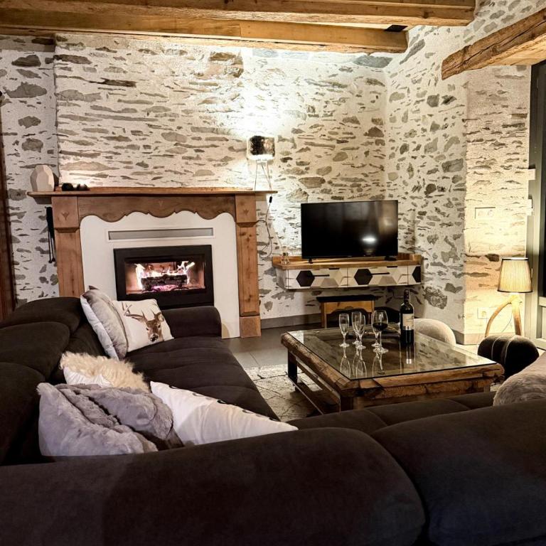 L'épidote 5 étoiles 4 personnes, cocon haute de gamme en pleine nature, jacuzzi - Maison 2 Chambres - 19