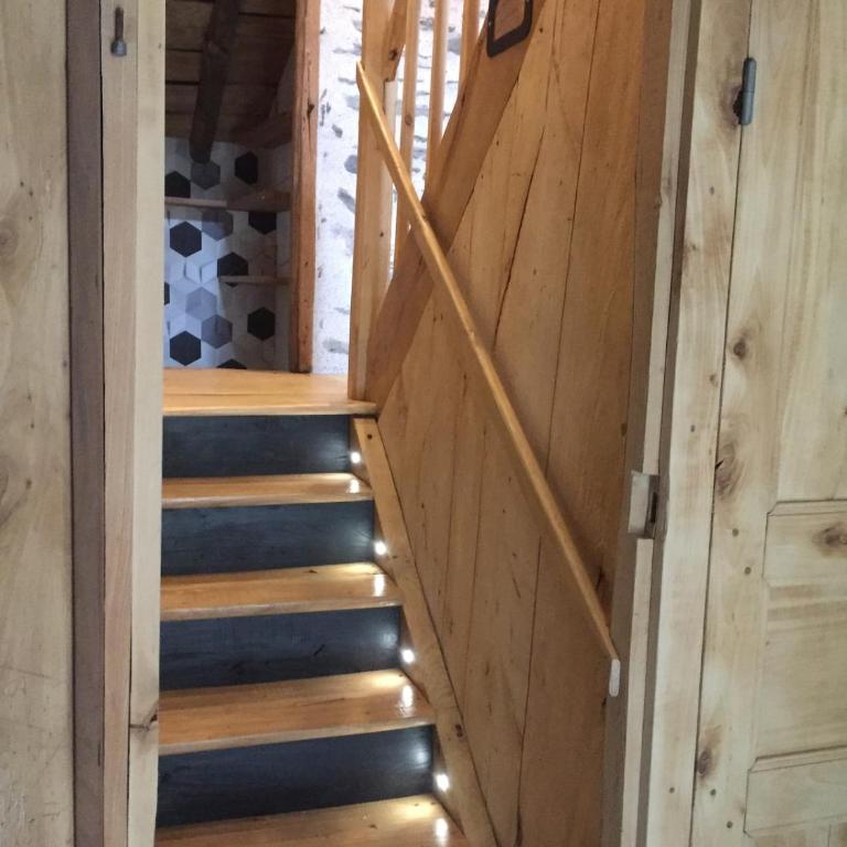 L'épidote 5 étoiles 4 personnes, cocon haute de gamme en pleine nature, jacuzzi - Maison 2 Chambres - 24