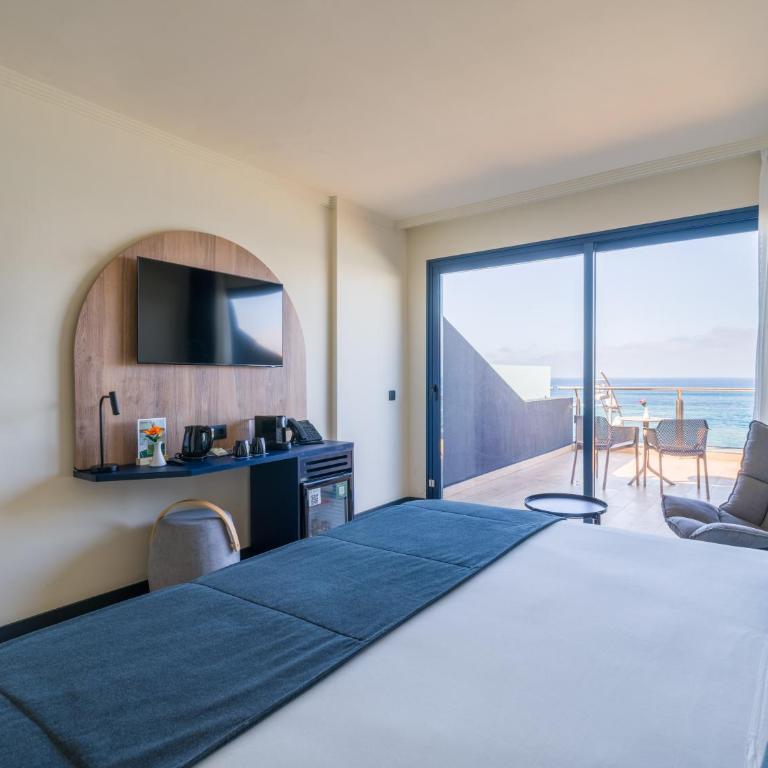Sercotel Playa Canteras - Habitación Doble Deluxe con balcón y vistas al mar - 3