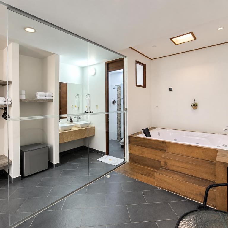 Hotel Portón del Sol - Suite Executive - 2
