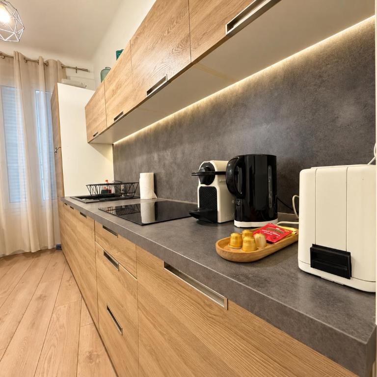 Cosy 2 bedrooms 2 bathrooms apartment - 1 min Palais & beaches - Apartment mit 2 Schlafzimmern - 5