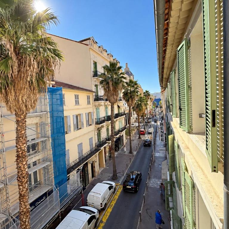 Cosy 2 bedrooms 2 bathrooms apartment - 1 min Palais & beaches - Apartment mit 2 Schlafzimmern - 19