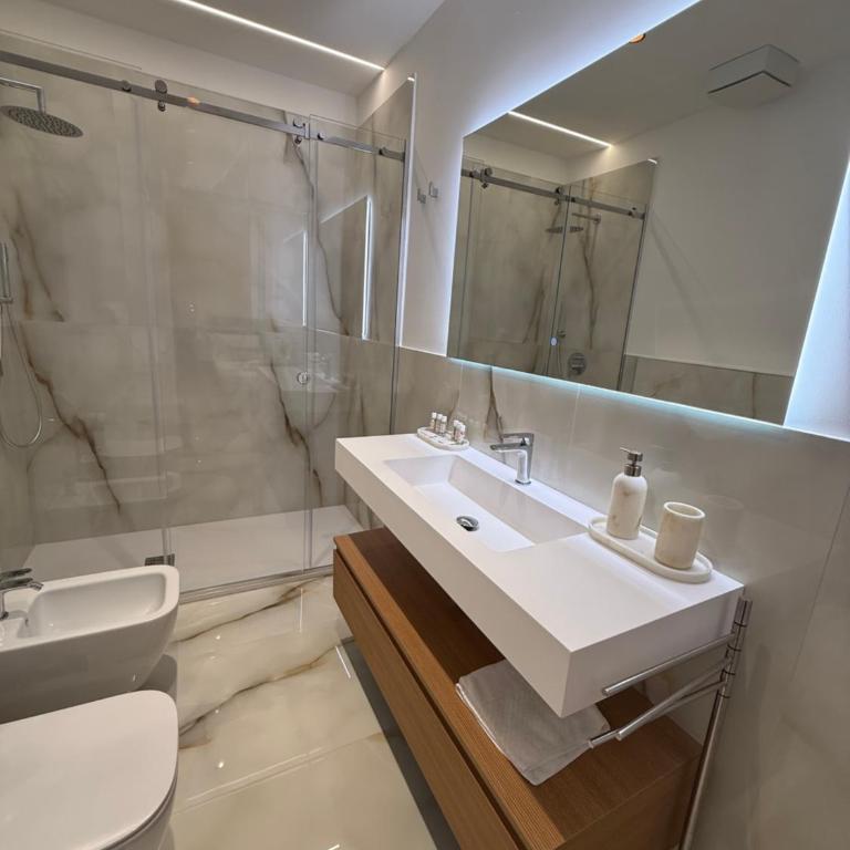 Seventh Floor Luxury Rooms & Spa - Camera Matrimoniale - 4