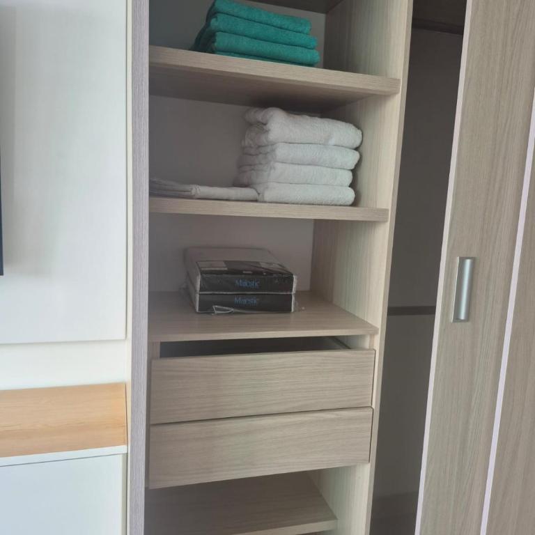 Top apartment with swimming pool, gym, and coworking space - Two-Bedroom Apartment - 44