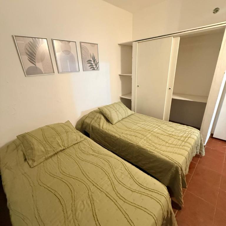Mrs House planta baja F - One-Bedroom Apartment - 6