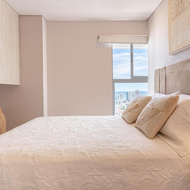 Dúplex en Bocagrande con piscina y vista al mar - Apartamento con vistas al mar - 14