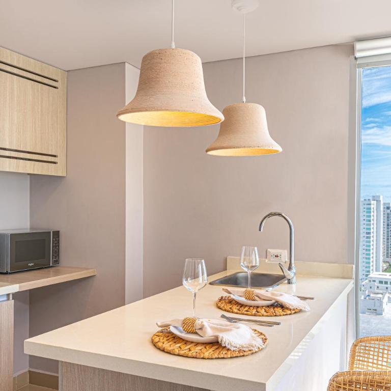Dúplex en Bocagrande con piscina y vista al mar - Apartamento con vistas al mar - 11