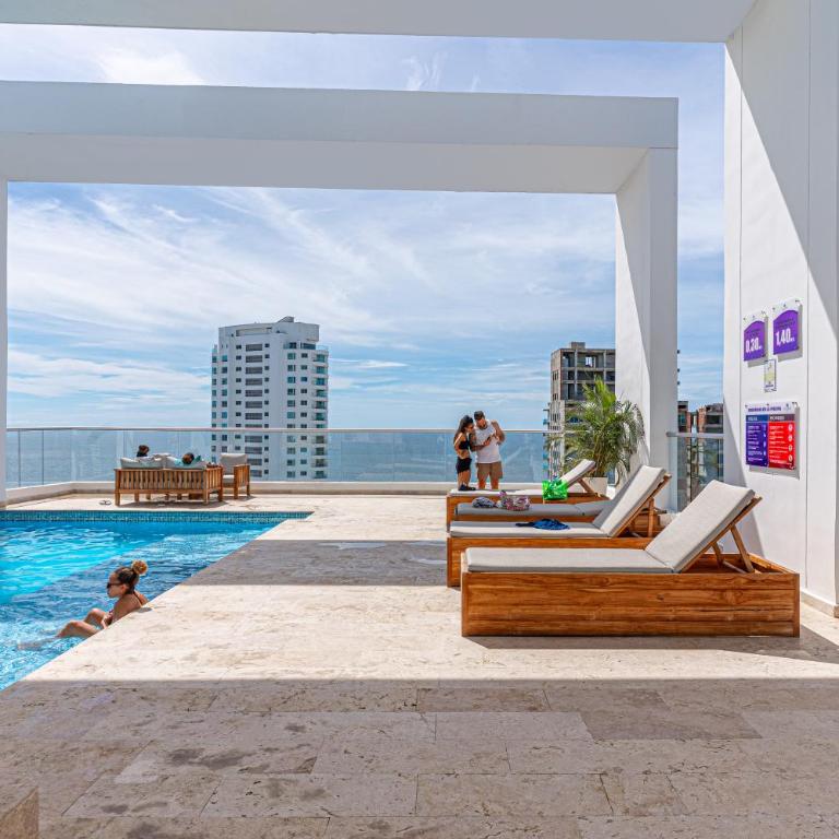 Dúplex en Bocagrande con piscina y vista al mar - Apartamento con vistas al mar - 20