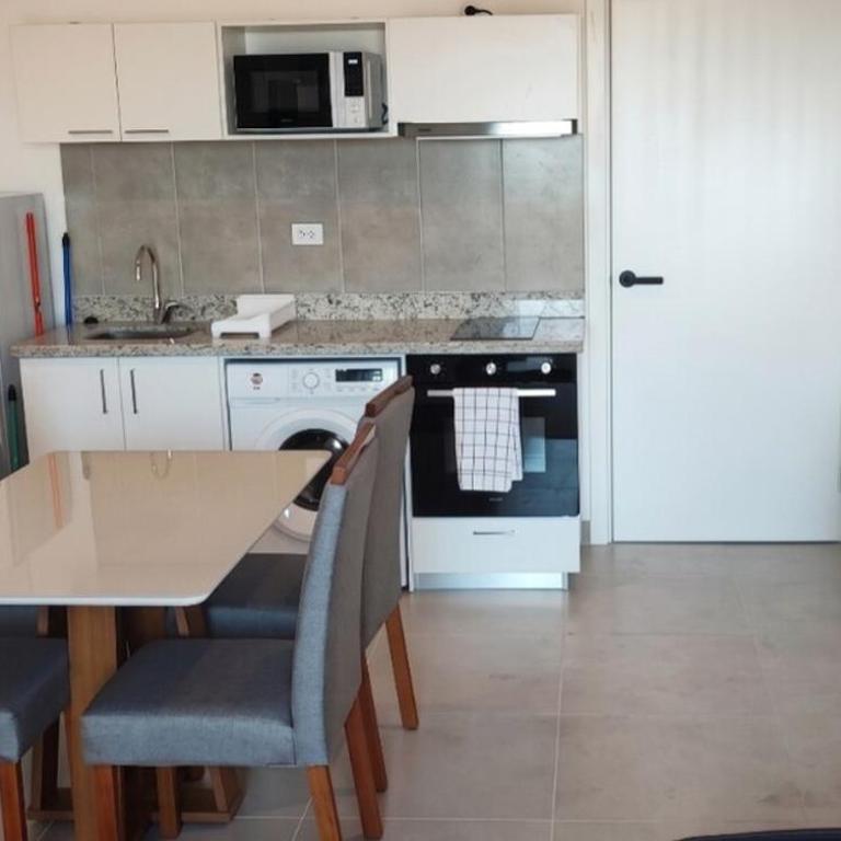 Cómodo departamento familiar, parking - Apartamento de 2 dormitorios - 2