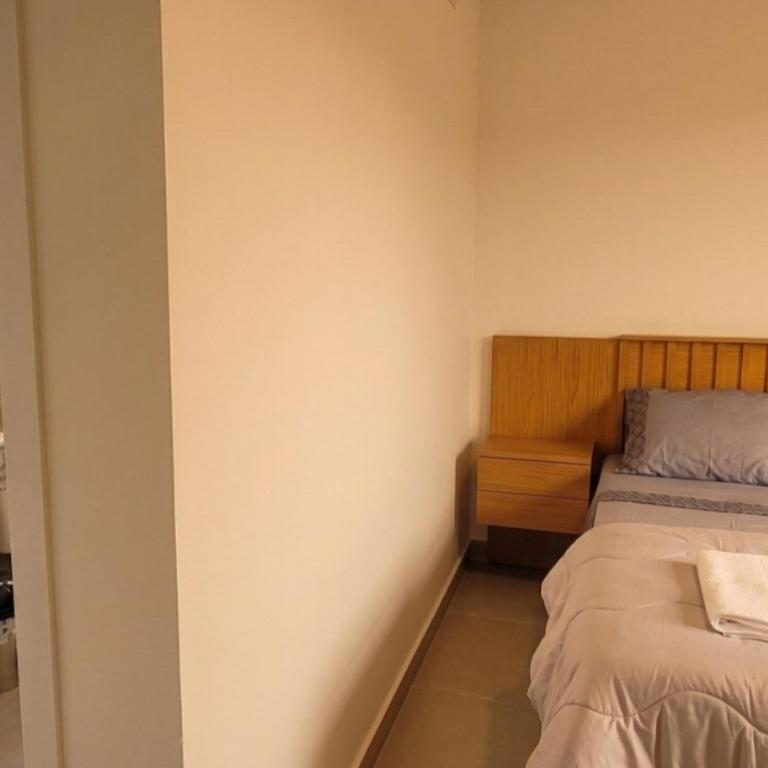 Cómodo departamento familiar, parking - Apartamento de 2 dormitorios - 4