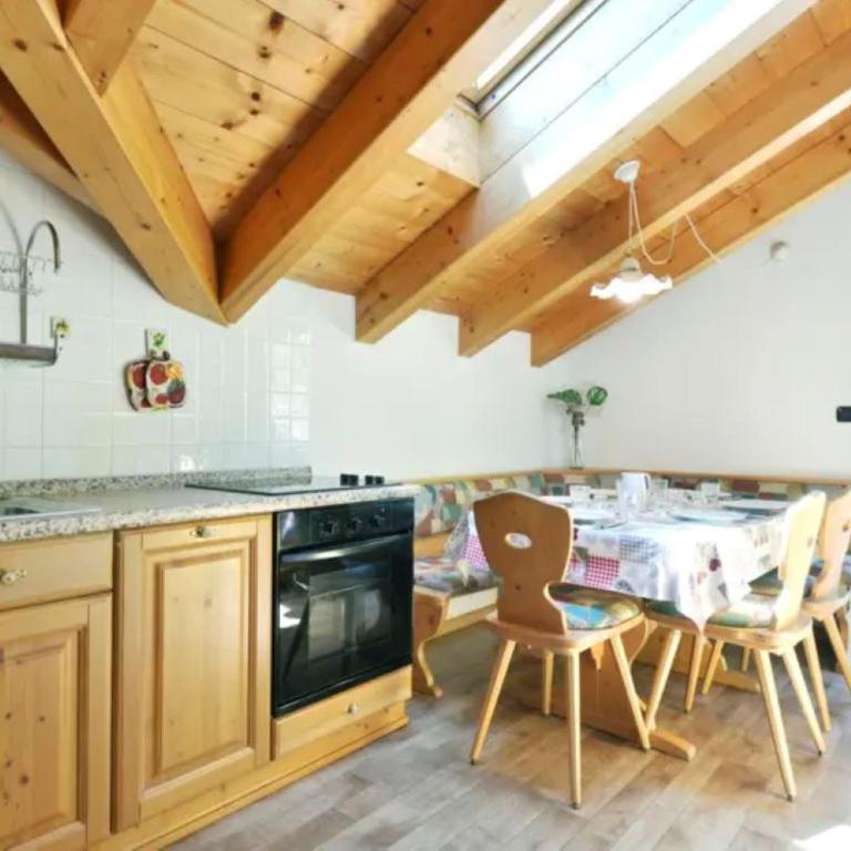 Casa Cris - Appartamento con 2 Camere da Letto - 2
