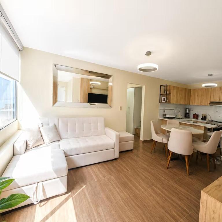 Miraflores luxury departments with a Beautiful View - Deluxe One-Bedroom Apartment with Garden View - 3