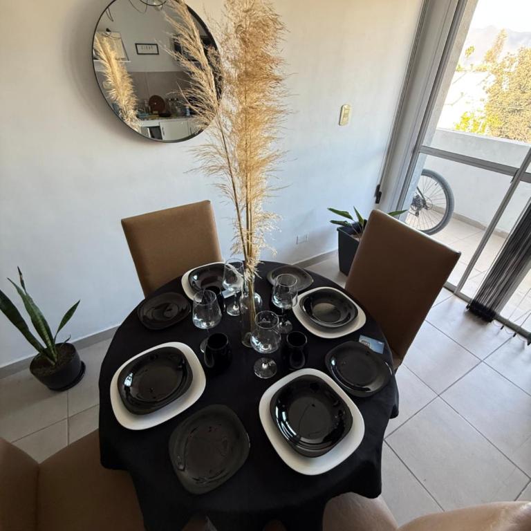 Departamento 1 Dorm Con Cochera Cerca Aeropuerto - One-Bedroom Apartment with Balcony - 2