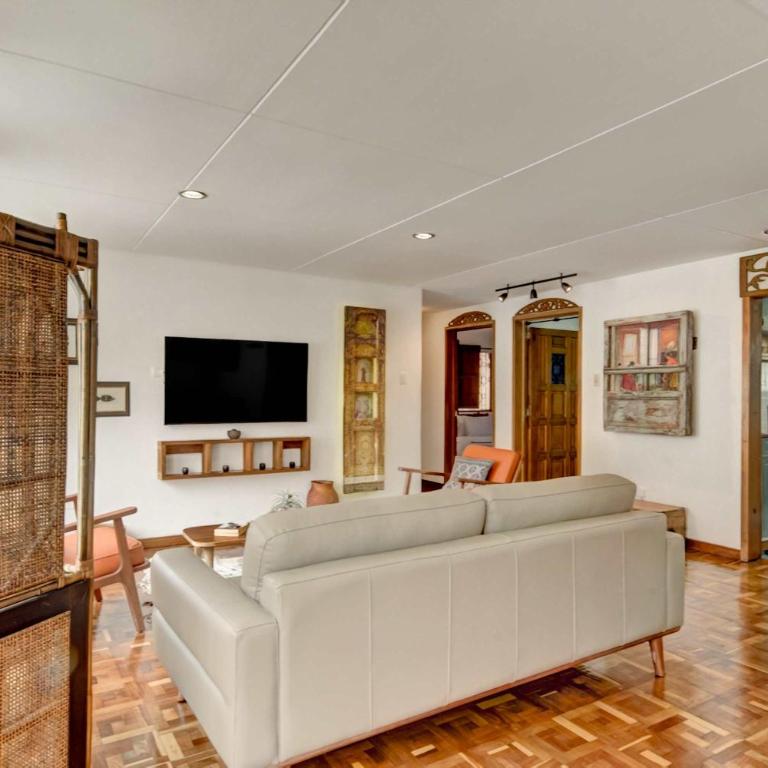 Refined Stay in Bogota Chic North - Apartamento - 12