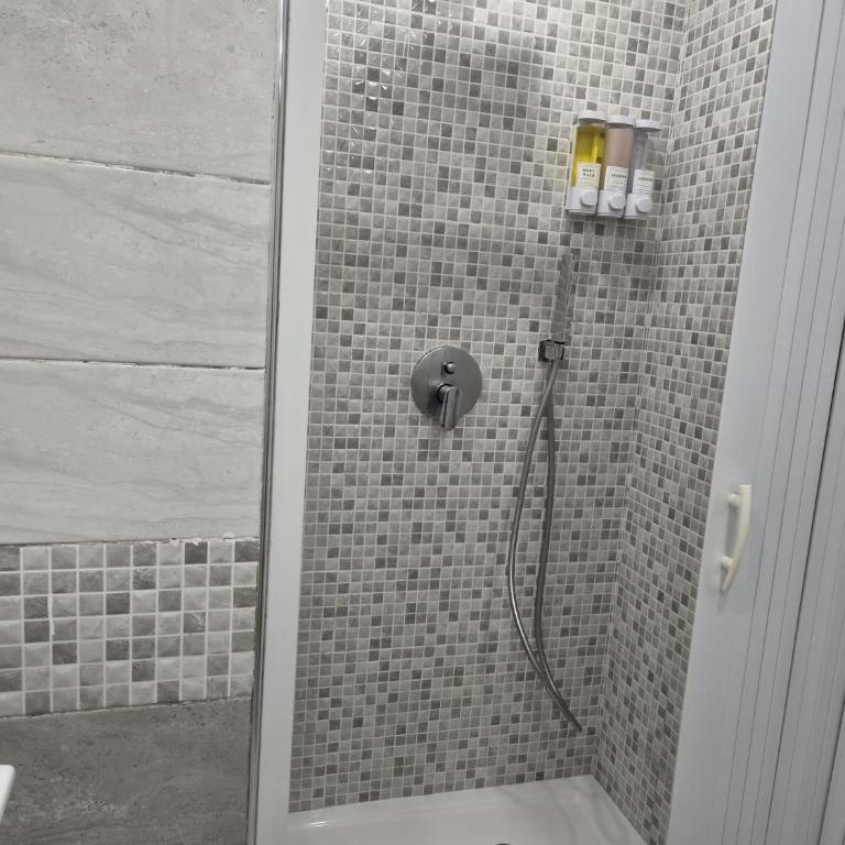 VICO75 Guest House - Doppelzimmer - 4