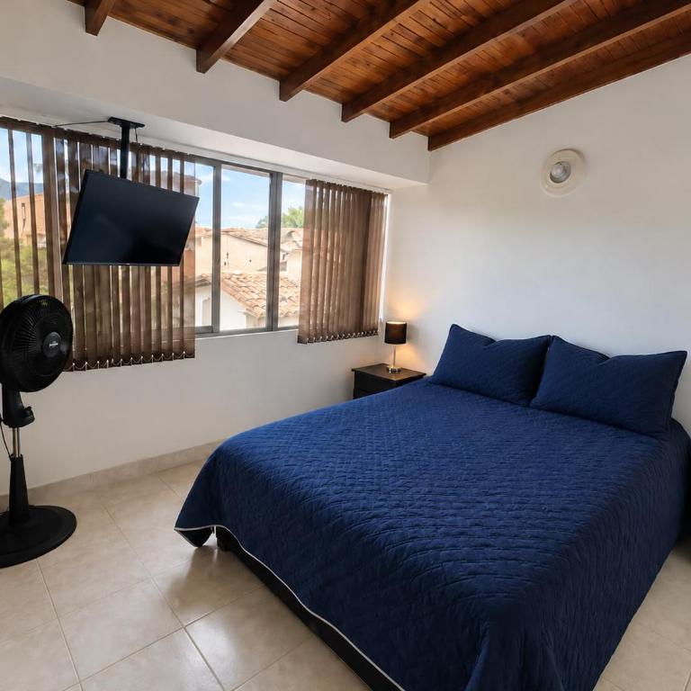 Terraza privada y asador en Belén Rosales APTO 300 - Apartamento de 3 dormitorios - 15