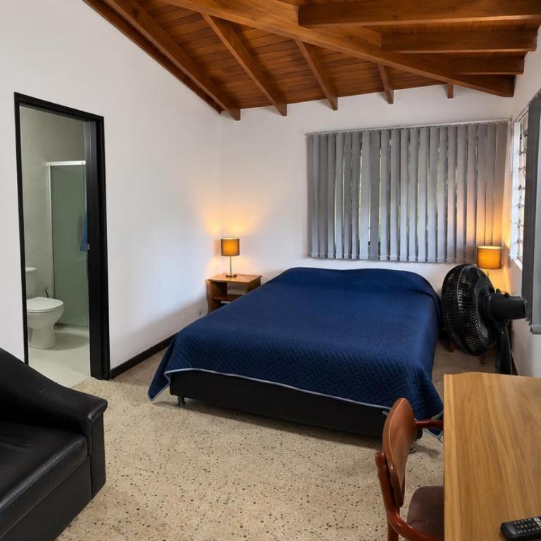 Terraza privada y asador en Belén Rosales APTO 300 - Apartamento de 3 dormitorios - 10