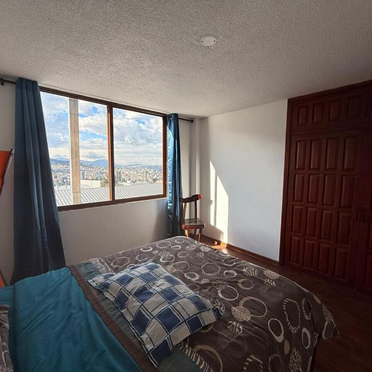Apartamento junto al parque Itchimbia, vista hermosa - Two-Bedroom Apartment - 6