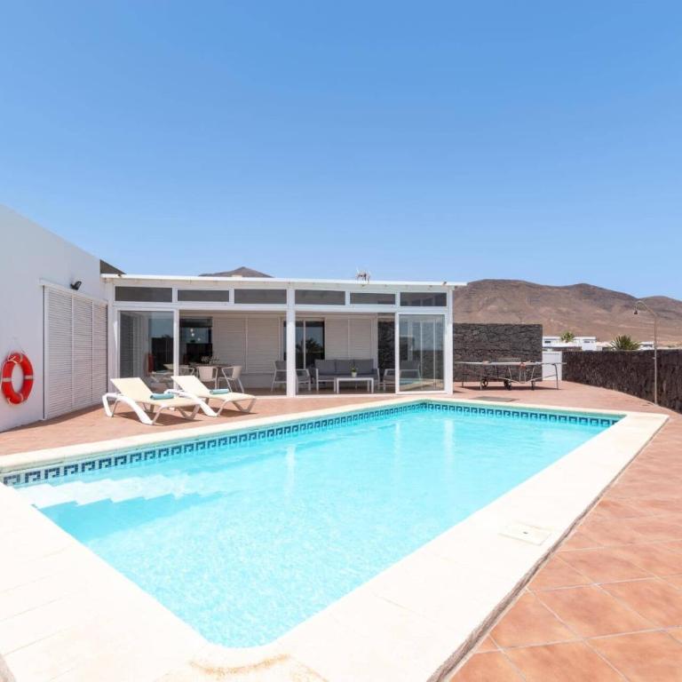 Villa Papagayo Faro by Villa Plus - Villa - 9